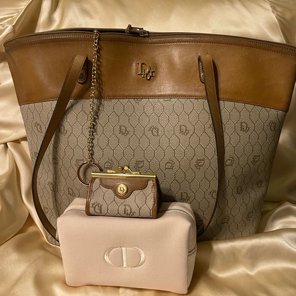 Christian Dior Tote Bundle honeycomb bag with change purse and cosmetic … - Picture 1 of 16